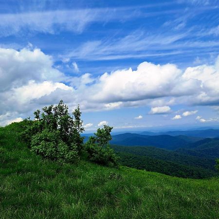 Отель Wichrowe Wzgorza Strzebowiska Экстерьер фото